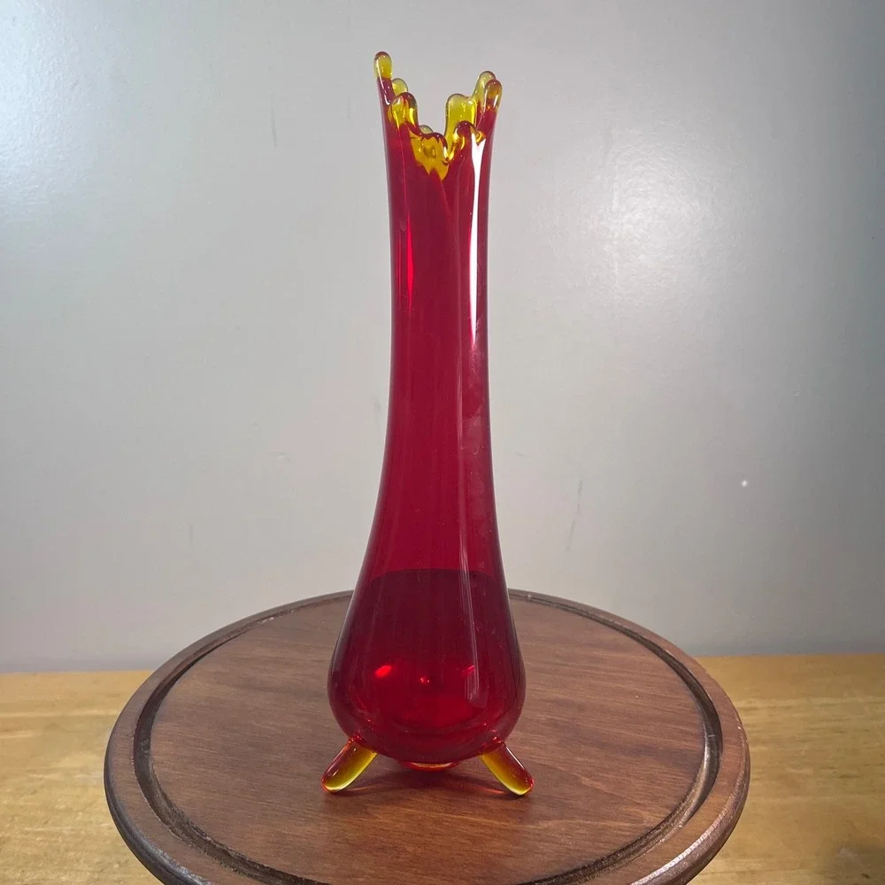 Vtg LE Smith 3 Toed Swung Vase Amberina Red Yellow Glass 11.25